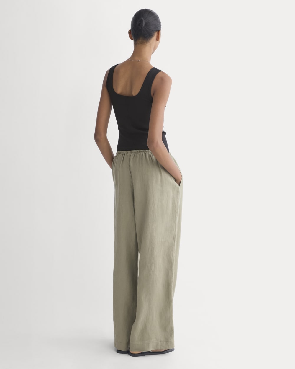 The Drawstring Pant in Linen | Overland
